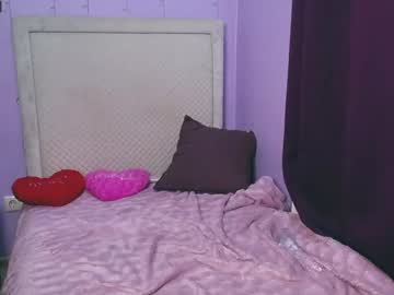 [18-08-23] juliaannet video with toys from Chaturbate.com