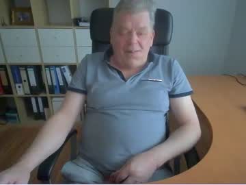 [26-04-24] olderguy24 private show video from Chaturbate.com