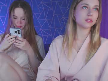 [04-10-23] jess_peachy_pie public show video from Chaturbate