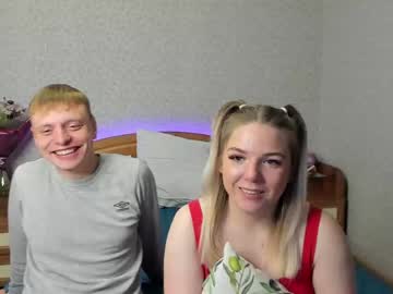 [29-08-22] sweet_couple233 webcam show