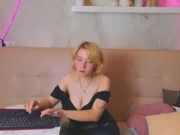 [01-11-23] petite_mella record video with dildo from Chaturbate