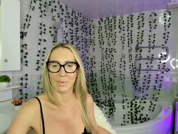 [28-05-24] phoebeholywell record public show from Chaturbate.com