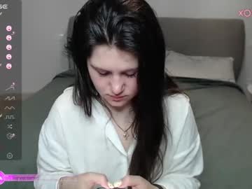 [31-03-24] mileyy_me_ public webcam from Chaturbate.com