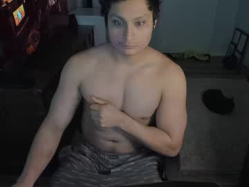 [03-02-22] michael_v25 private webcam