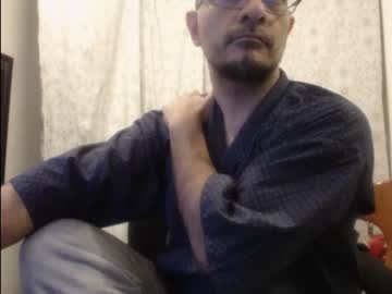 [31-03-22] just_carlos public show video from Chaturbate