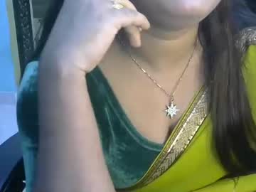 [20-11-22] sexyindianriya public webcam from Chaturbate