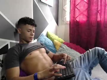 [01-11-22] jack_tylerr record show with toys from Chaturbate