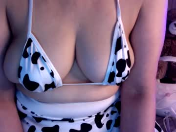 [29-12-23] youownmee public webcam from Chaturbate.com