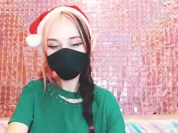 [22-12-22] kitten_plush record blowjob show from Chaturbate