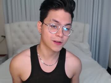 [24-01-22] adamnicolas show with toys from Chaturbate.com