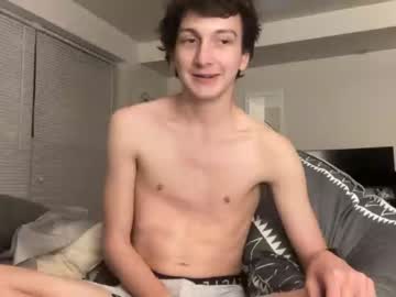 [02-10-23] gabrielangelico public show from Chaturbate