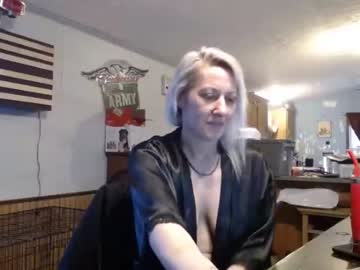 [09-04-23] friyayfriday public show video from Chaturbate