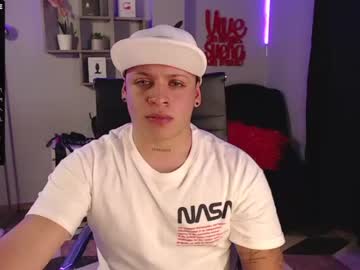 [11-06-22] adamsexyy_ private sex show from Chaturbate