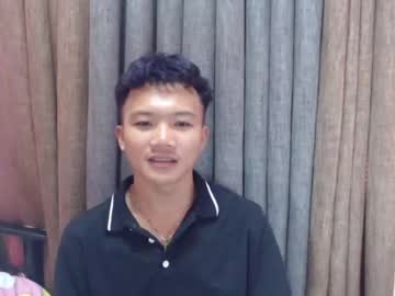 [05-08-23] asian_hunk12 public webcam from Chaturbate