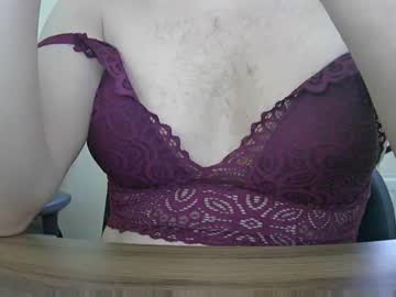 [01-07-23] bezee2020 record video with toys from Chaturbate