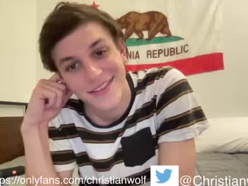 [16-01-22] christianwolf public show from Chaturbate.com