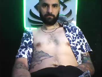 [25-02-23] wevitongt private show video from Chaturbate