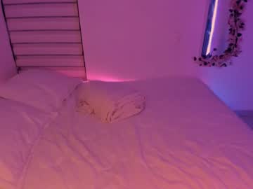 [01-11-23] sweet_miracle__ public webcam from Chaturbate