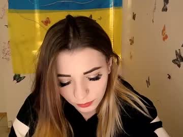[21-03-22] hot_lily_ webcam video from Chaturbate.com