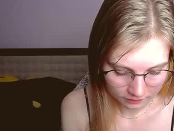 [25-07-22] mary_miton public show video from Chaturbate