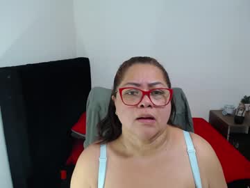 [16-03-22] samanttha_jones blowjob video from Chaturbate