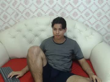 [25-02-23] andrey_joness record public show from Chaturbate