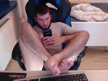 [07-08-22] horny_boi_fit25 record public webcam video from Chaturbate.com