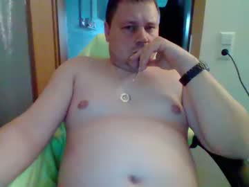 [14-03-23] kleinerschwanz1804 public webcam from Chaturbate