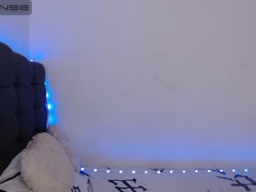 [15-02-22] yini_angel video from Chaturbate
