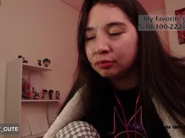 [14-02-24] _taty_cute video with toys