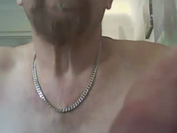 [14-10-22] bigthrobbing1 public show video from Chaturbate