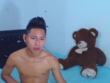 [13-04-22] hakim_hot_1 public show from Chaturbate.com