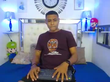 [11-06-22] jos_foden record show with toys from Chaturbate.com