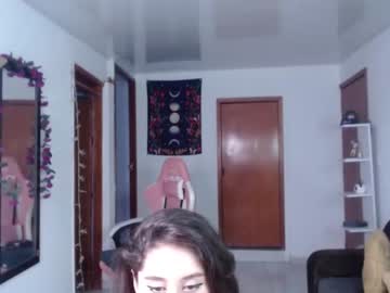 [14-10-23] burbuja_cosmic cam show from Chaturbate