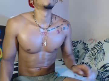 [22-03-24] steffano_brown record webcam show from Chaturbate