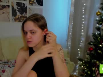 [08-01-25] lady_bellaa record blowjob video from Chaturbate.com