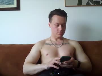 [30-05-23] danny_the_boyy public show video from Chaturbate