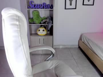 [20-01-22] mara_castro record public show from Chaturbate