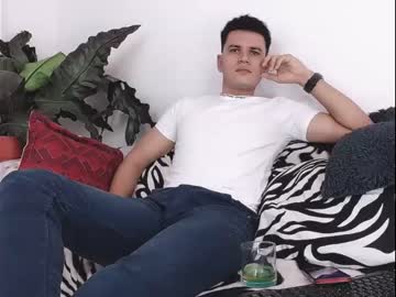 [16-03-22] mario_collins record private show video from Chaturbate