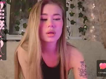 [05-06-23] millymaaay public show from Chaturbate
