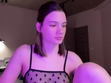 [06-11-22] cute_bubbles video from Chaturbate.com