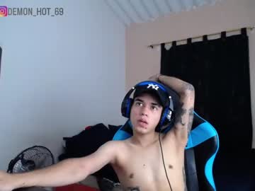 [24-10-22] _demon_69_ record video with toys from Chaturbate