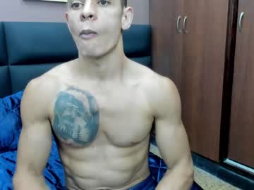 [16-08-22] dominic_cly record blowjob show from Chaturbate