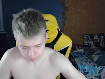 [18-03-24] modest_hot_boy record private show video