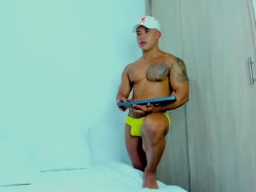 [03-08-22] alex_james01 chaturbate show with toys