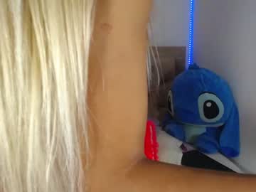 [28-07-22] valeria_pink_ video with toys