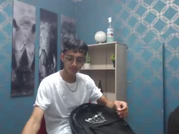 [17-06-22] charlieh_russo premium show from Chaturbate