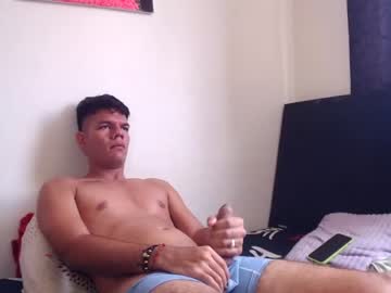 [01-05-24] david_horny_ record webcam video from Chaturbate