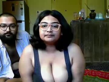 [27-10-23] themarriedcouple420 private sex video from Chaturbate.com