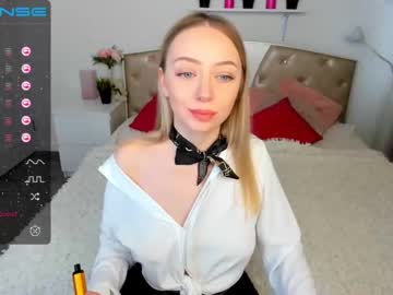 [13-05-22] corablond record video from Chaturbate.com